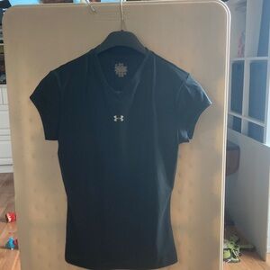 Under Armour Black Short-Sleeve V-Neck Performance Tee